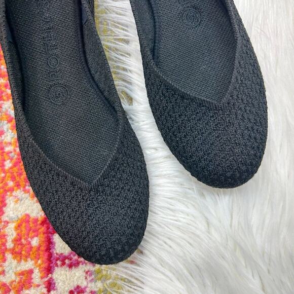Rothy's Black Lightweight Knit Slip On Honeycomb Round Toe Flats 8.5 - Picture 3 of 10